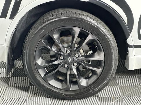 Used 2021 Dodge Durango R/T w/ Blacktop Package image 16