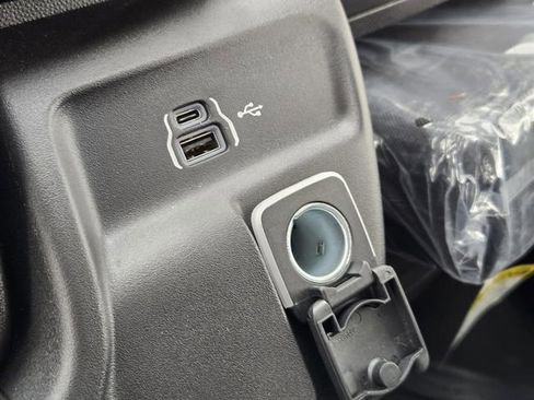 Used 2025 RAM ProMaster 2500 image 20