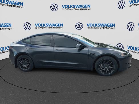 Used 2025 Tesla Model 3 Long Range RWD image 9