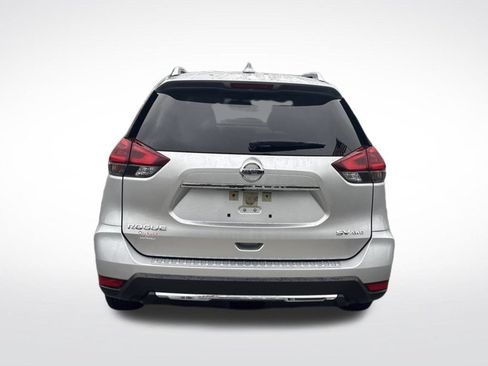 Used 2018 Nissan Rogue SV w/ Sun & Sound Touring Package AWD/4WD image 7