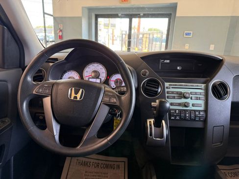 Used 2010 Honda Pilot EX image 15