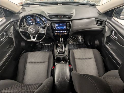 Used 2020 Nissan Rogue SV w/ Premium Package FWD image 12