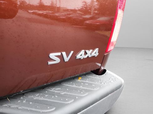 Used 2016 Nissan Frontier SV w/ Moonroof Package image 23