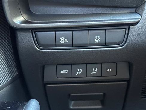 Certified 2025 MAZDA MAZDA3 s AWD/4WD image 28