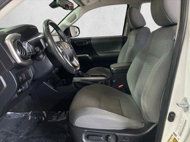 Used 2022 Toyota Tacoma SR5 RWD image 15