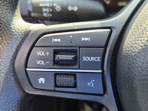 Used 2024 Honda HR-V LX image 24