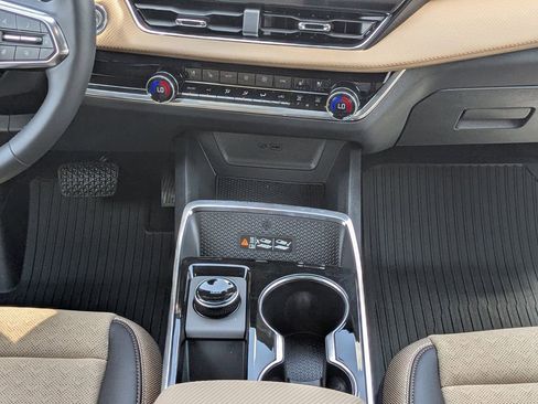 New 2026 Chevrolet Equinox ACTIV FWD image 18