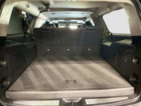 Used 2019 GMC Yukon XL Denali image 28