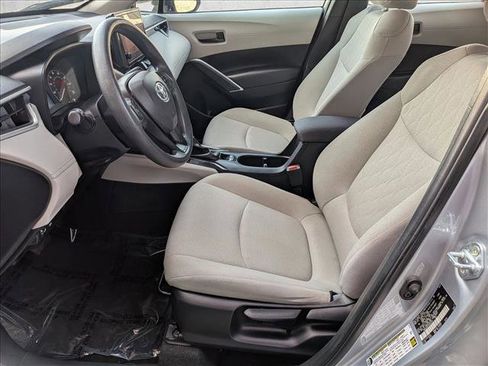Used 2024 Toyota Corolla Cross L FWD image 15