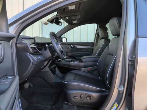 New 2025 Buick Enclave Sport Touring w/ LPO, Floor Liner Package AWD/4WD image 12