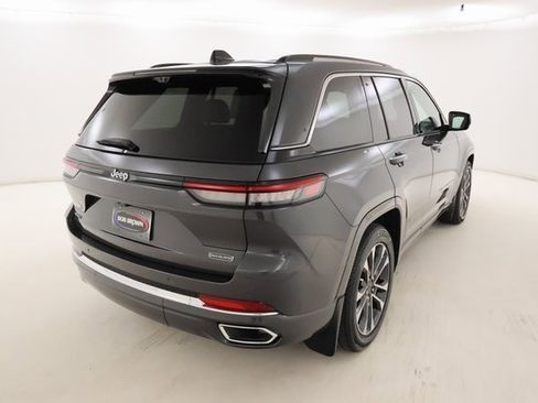 Used 2023 Jeep Grand Cherokee Overland w/ Advanced Protech Group III image 3