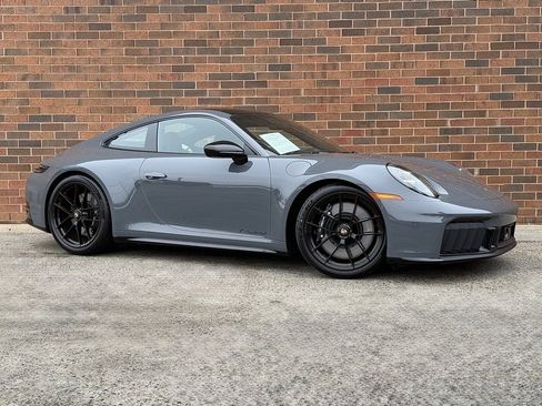 Used 2026 Porsche 911 GTS image 9