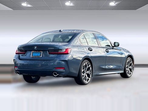 Used 2026 BMW 330i Sedan w/ Premium Package RWD image 9