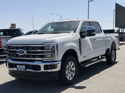 New 2026 Ford F250 Lariat w/ Lariat Premium Package AWD/4WD image 4