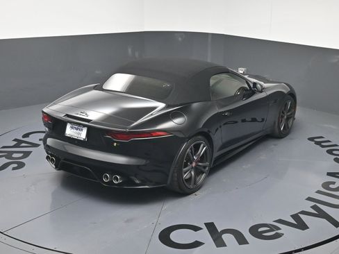 Used 2021 Jaguar F-TYPE R image 25