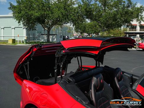 Used 2015 Ferrari California T image 73