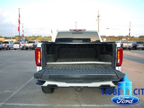 Used 2021 GMC Sierra 1500 AT4 w/ AT4 Value Package AWD/4WD image 22