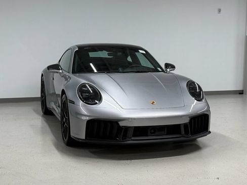 Certified 2026 Porsche 911 GTS image 7