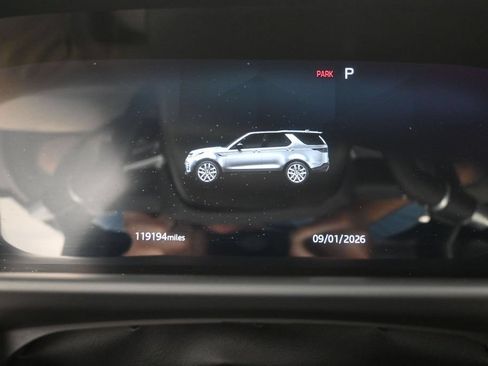 Used 2021 Land Rover Discovery HSE R-Dynamic AWD/4WD image 27