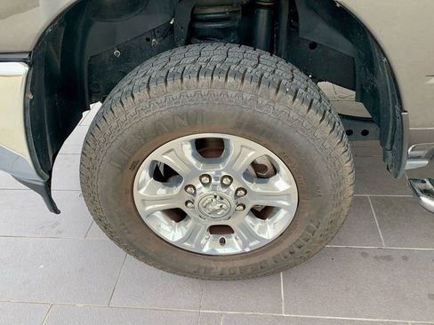 Used 2024 RAM 2500 Big Horn image 10