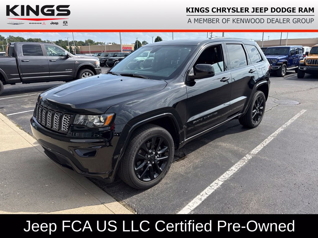 Certified 2021 Jeep Grand Cherokee Laredo X AWD/4WD image 1