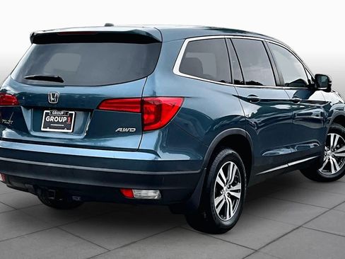 Used 2017 Honda Pilot EX image 13