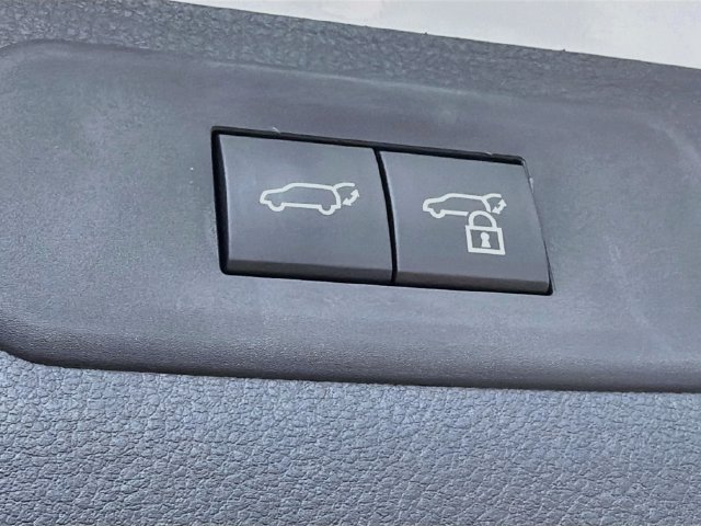 New 2026 Lexus TX 500h AWD image 14