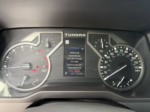 Used 2024 Toyota Tundra SR5 AWD/4WD image 33