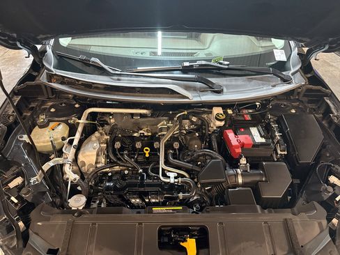 Used 2021 Nissan Rogue SV AWD/4WD image 33
