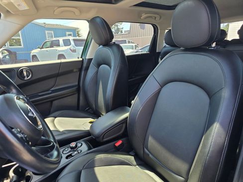 Used 2017 MINI Cooper Countryman FWD image 22