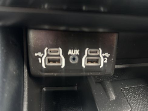 Used 2023 Dodge Durango R/T w/ Blacktop Package image 34