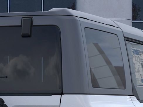 New 2026 Ford Bronco Outer Banks w/ Sasquatch Package image 54