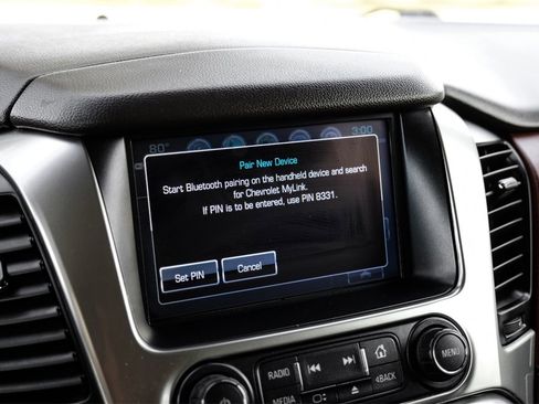 Used 2020 Chevrolet Suburban Premier w/ 6.2L Performance Package image 30