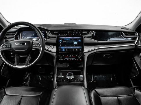 Used 2023 Jeep Grand Cherokee 30th Anniversary AWD/4WD image 20