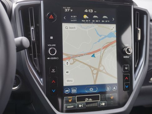 Used 2025 Subaru Forester Limited image 21