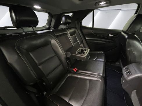 Used 2021 Chevrolet Equinox LT image 16