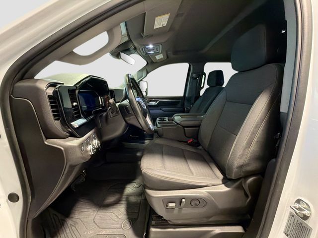 Used 2024 GMC Sierra 3500 SLE w/ SLE Value Package AWD/4WD image 18