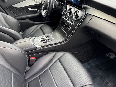 Used 2021 Mercedes-Benz C 300 Sedan image 24