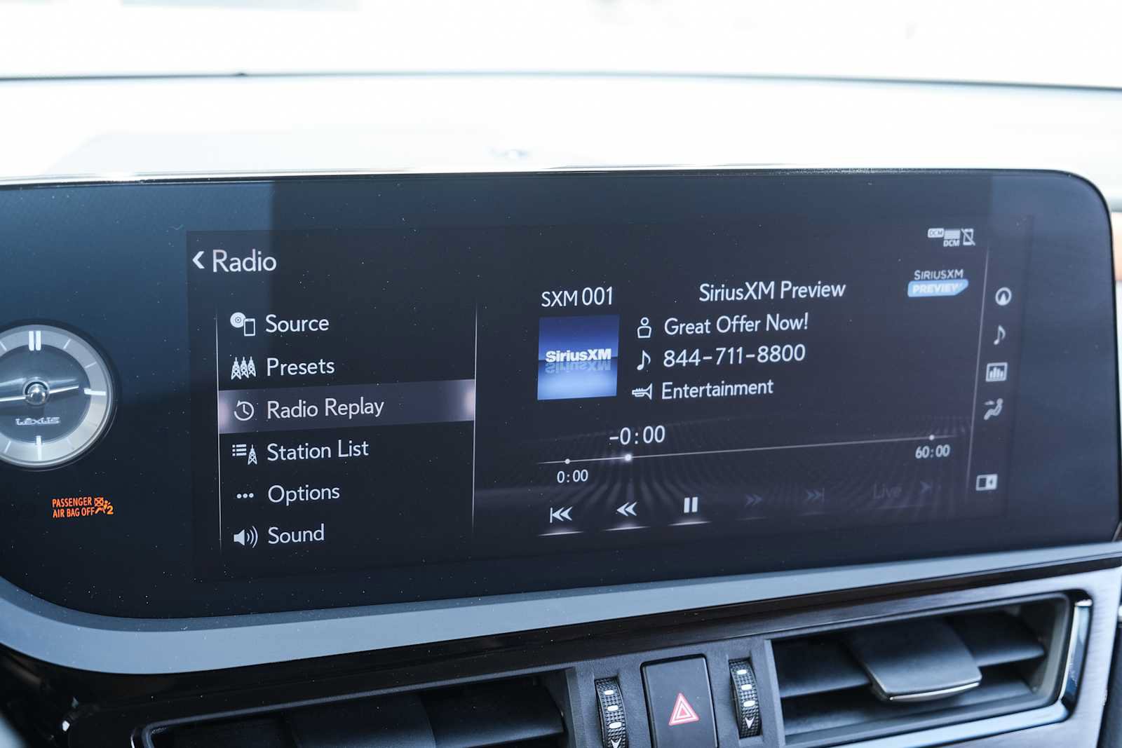Used 2022 Lexus ES 300h Ultra Luxury w/ Accessory Package 2 FWD image 47