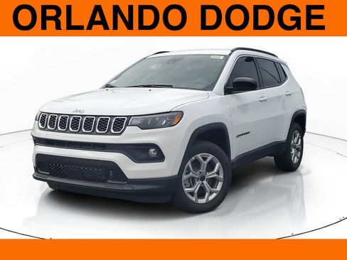 New 2026 Jeep Compass Latitude image 3