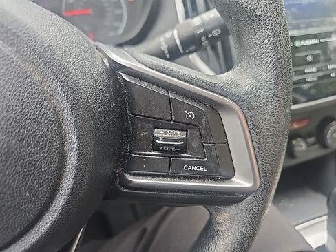 Used 2017 Subaru Impreza 2.0i AWD/4WD image 17