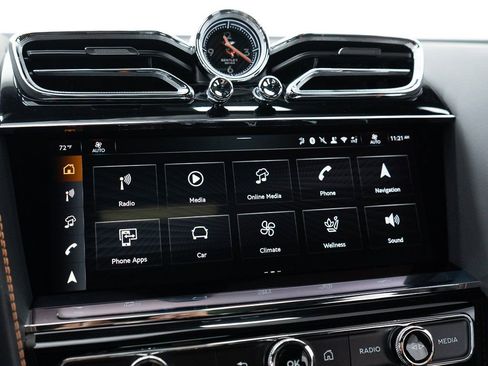 New 2026 Bentley Bentayga Speed AWD/4WD image 39
