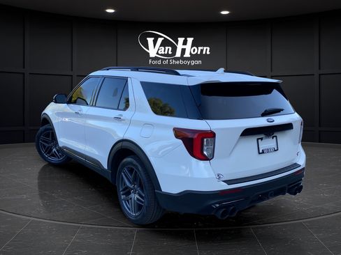 Used 2020 Ford Explorer ST w/ ST Street Pack AWD/4WD image 5