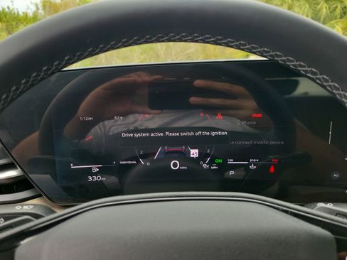 Used 2025 Audi Q5 Premium Plus w/ Premium Plus image 29