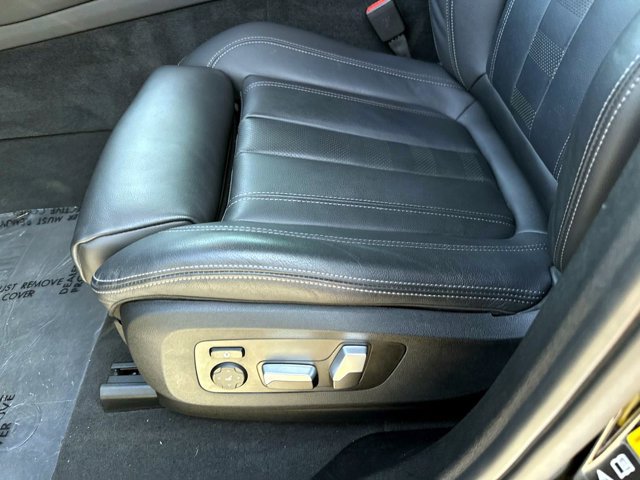 Used 2022 BMW X6 xDrive40i w/ Premium Package AWD/4WD image 19