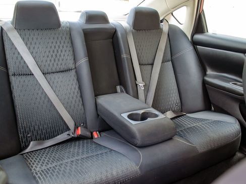 Used 2016 Nissan Altima 2.5 image 32