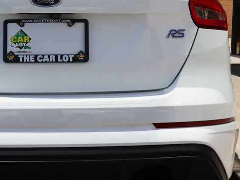 Used 2017 Ford Focus RS AWD/4WD image 20