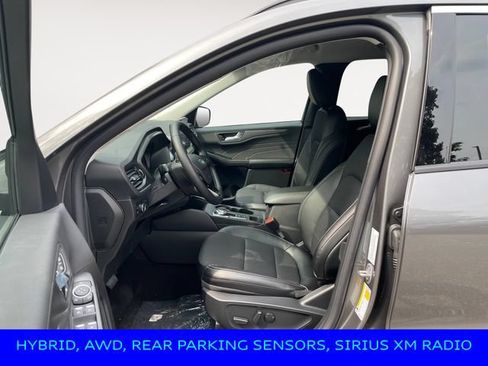 New 2024 Ford Escape SE FWD image 11