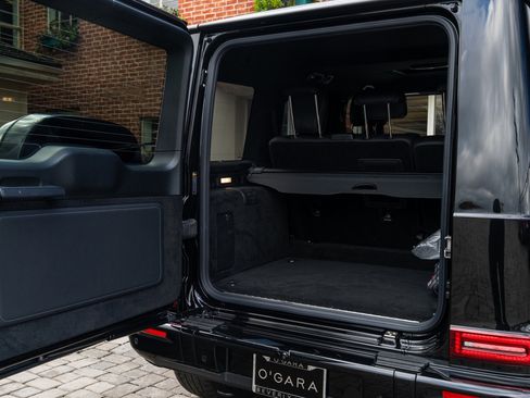 Used 2025 Mercedes-Benz G 580 w/ EQ Technology image 24