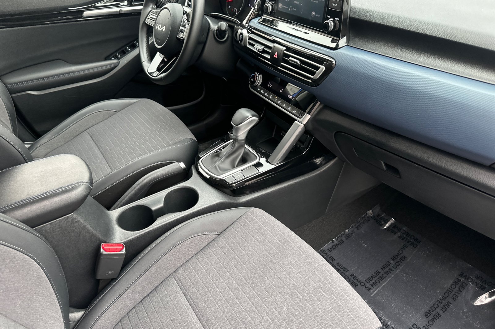 Used 2023 Kia Seltos S FWD image 16